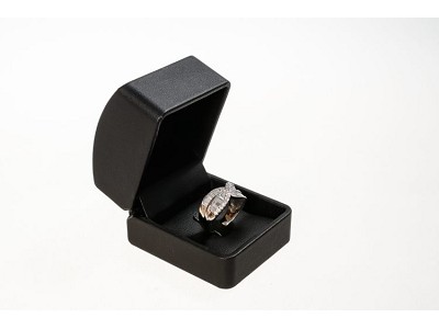 Manhattan Tab Ring